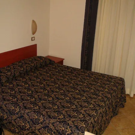 Готель Palazzo Dei Priori 4*