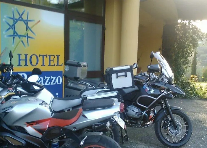 Palazzo Dei Priori 4* سيينا